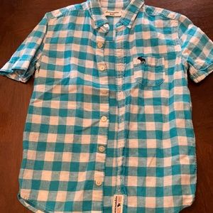 Boys short sleeve button down